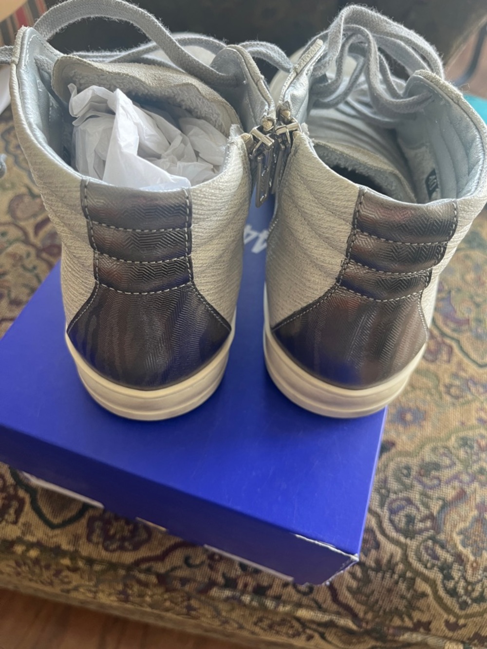 New in box P448 Skate Leather High Top Zip Sneakers 40/Size 10 - Picture 3 of 5